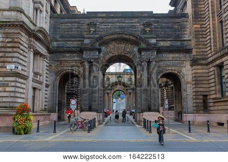 Historic Archway In The Old Town Of Glasgow