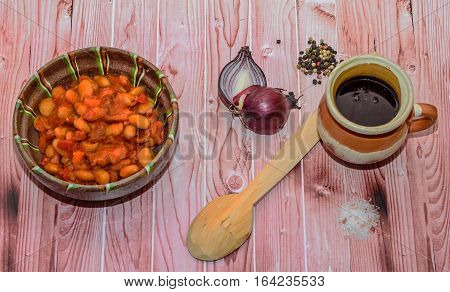 Romanian Traditional Food, Beans With Smoked Pork (fasole Cu Ciolan), Red Onion, Wooden Spoon, Salt