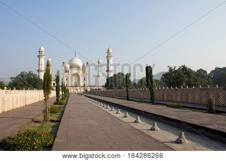 Bibi ka Maqbara located in Aurangabad India