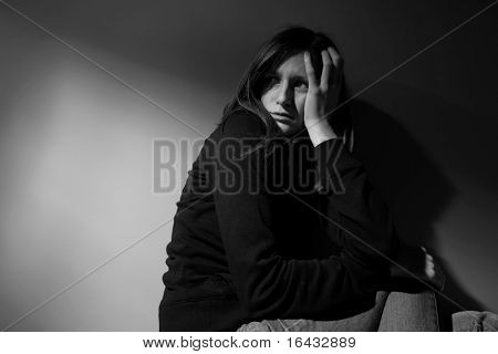 Ung kvinde lider af svær depression