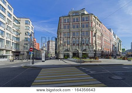 MOSCOW RUSSIA - OCTOBER 2 2016: The combination of different styles of architecture in Moscow. Constructivism and the tradition of architecture of the late 19th century.
