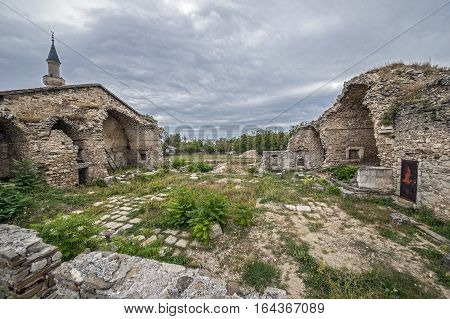 Russia the Crimean peninsula. Khan Uzbek Mosque - an architectural monument of the fourteenth century in the town of Stary Krym. It is the oldest surviving mosque peninsula.