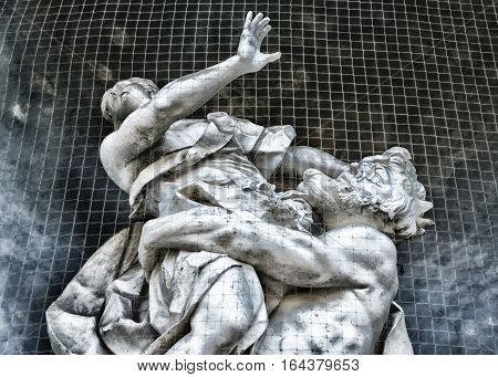 More than one and half hundred statue: Wonderful reproduction of Rape of Proserpina