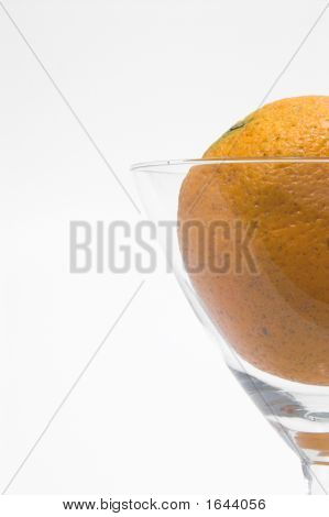 Orange w kieliszku Martini