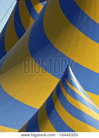 Cirkustelt