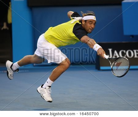 MELBOURNE, Australien - 23. Januar: Marcos Baghdatis in seinem Match gegen Lleyton Hewitt während der 2