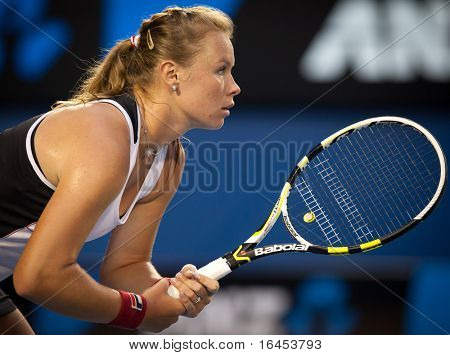 MELBOURNE - Januar 20: Vera Dushevina Russlands in ihre zweite Runde gegen Samantha Stosur von Aus