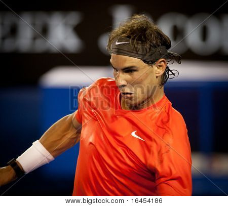 MELBOURNE - 22 gennaio: Rafael Nadal di Spagna nel suo terzo turno vittoria contro Bernard Tomic dell'Australia