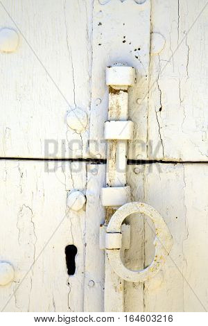 Tradate Abstract     In A  Door Curch    Wood