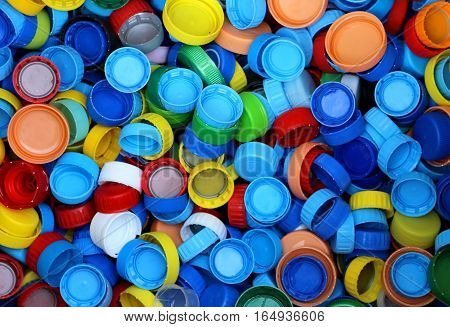 Many Plastic Caps For Recycling The Material And Does Not Pollut