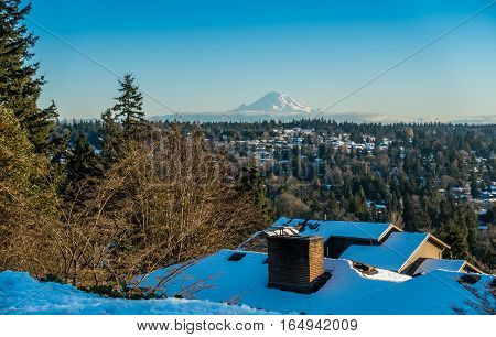 A view of Mount Rainier in January from Burien Washington.