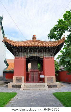 Wenshuo Stele Pavilion in the Shenyang Imperial Palace (Mukden Palace), Shenyang, Liaoning Province, China. Shenyang Imperial Palace is UNESCO world heritage site built in 400 years ago.