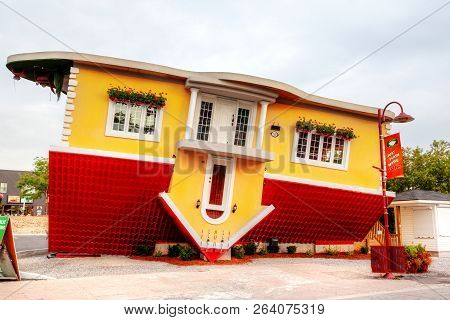 Niagara Falls, Canada - Aug 27, 2012: Upside Down House, An Oddity Museum Sitting In Clifton Hill. N