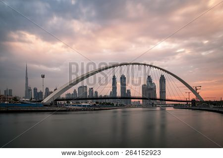 Tolerance Bridge In Dubai