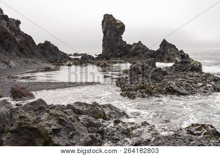 Rock Formations On The Beach At Djúpalónssandur, Iceland.