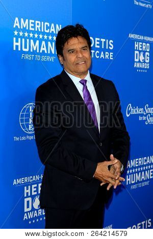 LOS ANGELES - SEP 29:  Erik Estrada at the  2018 American Humane Hero Dog Awards at the Beverly Hilton Hotel on September 29, 2018 in Beverly Hills, CA