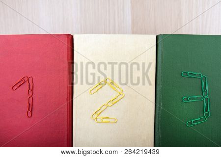 Scarper Numbers Book Table Studio Quality Light