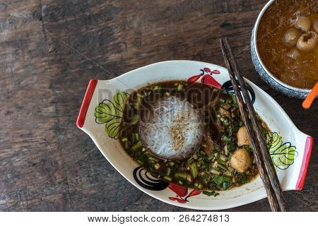Braised Beef Clear Noodle With Meat Ball Soup Stew
