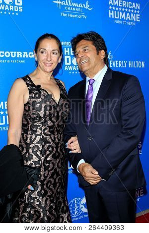 LOS ANGELES - SEP 29:  Nanette Mirkovich, Erik Estrada at the  2018 American Humane Hero Dog Awards at the Beverly Hilton Hotel on September 29, 2018 in Beverly Hills, CA