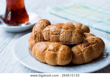 Turkish Tea Cookie / Kirecburnu Kurabiye