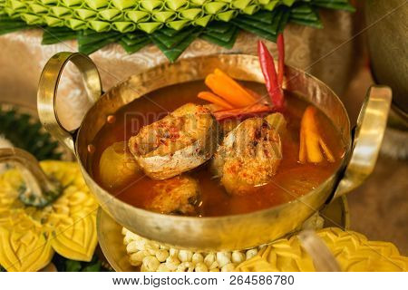 Thai Traditional Food Named In Thai 