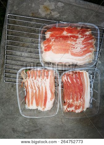 Meal Pork And Vegetable Bbg Grilled For Camping