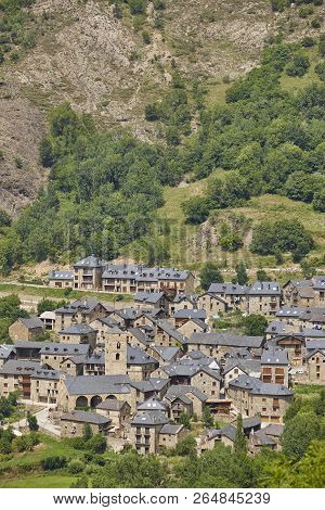 Traditional Catalonian Village. Vall De Boi. Durro. Spanish Romanesque Route