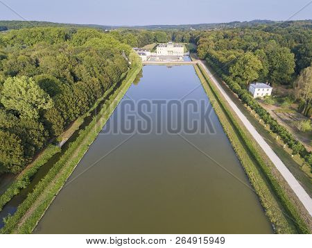 View Of The Marais Castle, Le Val-saint-germain, Essonne, France