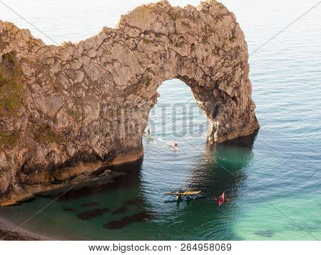 Durdle Door Nature Coastline Coast Sea Special Landscape Dorset South Tourists Tourism Rowing