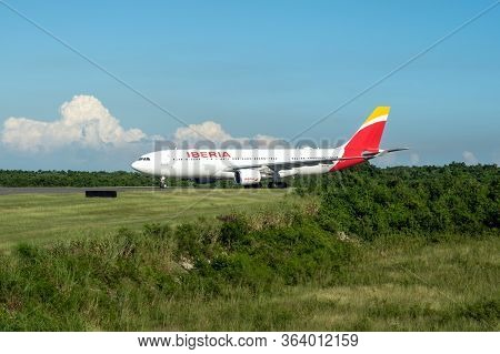 Frankfurt Germany 18.11.19 Iberia Spanish Airline Airplane Jet Being Starting On The Airport Ready F