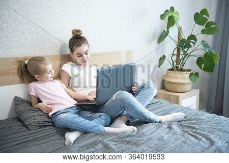 Schoolgirls  Studing At Home