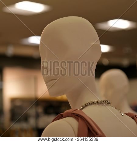 Mannequin Head In A Clothing Store
Background Image For Web Design.