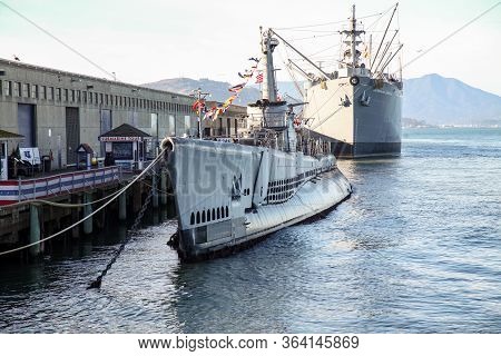 Submarine Uss Pampanito Used In World War 2