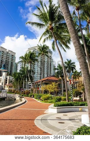 Fort Lauderdale - December 11, 2019: Cityscape View Of The Popular Las Olas Riverwalk Downtown Distr