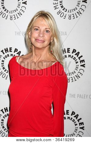 LOS ANGELES - AUG 23: Roberta Leighton kommt bei 