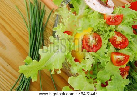 Sebze Salatası ahşap tablo