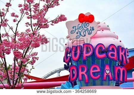 Osaka, Jp - April 7 - Hello Kitty Cupcake Dream Sign At Universal Studios Japan On April 7, 2017 In 