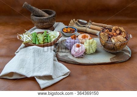 Rice Noodles With Spicy Pork Sauce Or Nam Ngiao Rice Noodle (traditional Northern Thai Cuisine). Nam