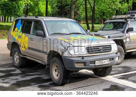 Saint Petersburg, Russia - May 25, 2013: Offroad Vehicle Toyota Land Cruiser 105 Takes Part In The A