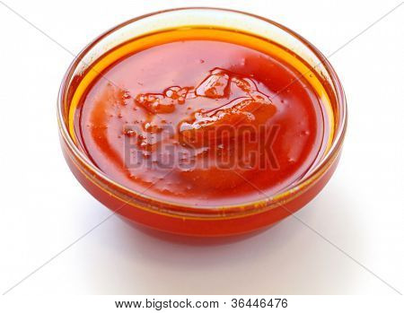 赤色のパーム油、半固体状態