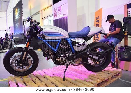Pasig, Ph - March 9 - ducati Scrambler Motorcycle At Ride Ph Motorcycle Show On March 9, 2019 In Pas