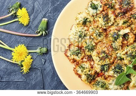 Fried Dandelion Flowers