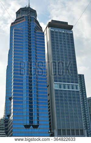 Pasig, Ph - Nov 17 - Unionbank And Marco Polo Building Facades On November 17, 2018 In Pasig, Philip