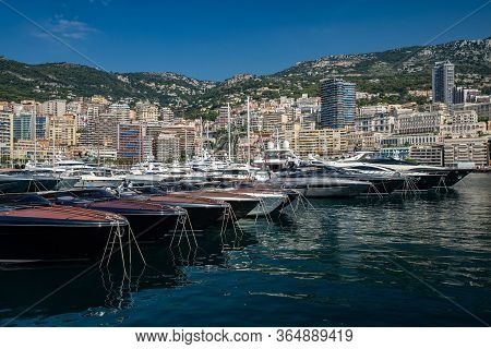 Monaco, Monte-carlo, 06 August 2018: Tranquillity In Port Hercules, Is The Parked Boats, Sunny Day, 