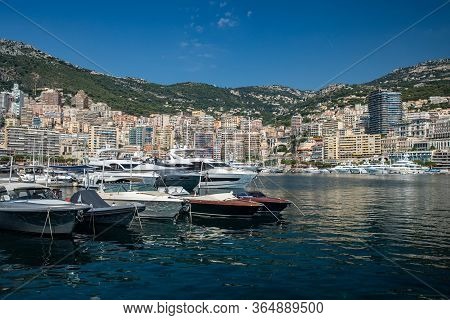 Monaco, Monte-carlo, 06 August 2018: Tranquillity In Port Hercules, Is The Parked Boats, Sunny Day, 