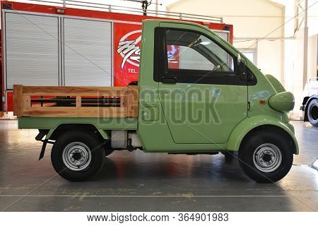 Pasig, Ph - May 18 - Compact Car Pick Up At 1st U Trip Rebuilt Truck Show On May 18, 2019 In Pasig, 