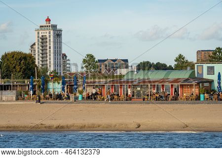 Harderwijk, Province Gelderland, The Netherlands, 22.10.2022, Waterfront Of Harderwijk, View Of The 