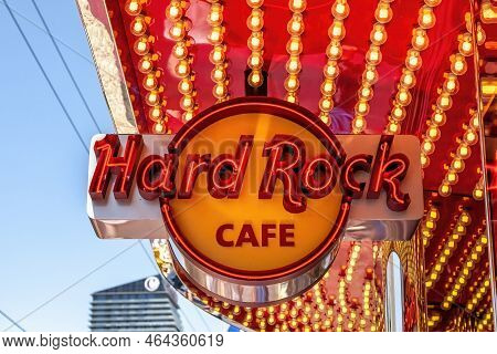 Las Vegas, Usa - 24 April 2012: Close Up Of The Iconic Sign For The Hard Rock Cafe On The Strip, Las