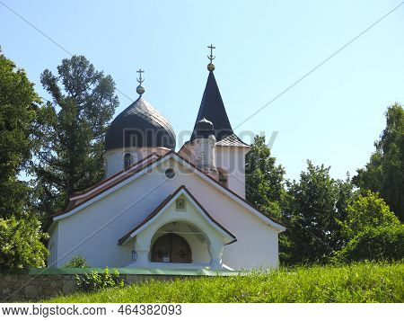 Church Of The Holy Trinity In The Village Of Bekhovo , Zaoksky District , Tula Region