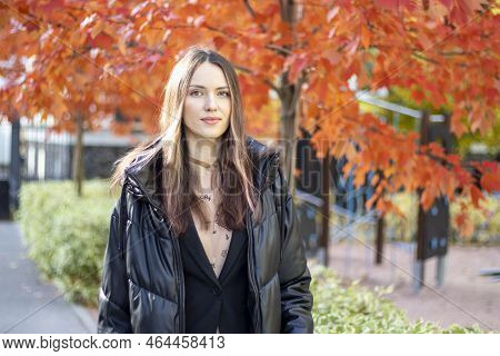 Irpen, Ukraine, Oktober 23 20222, Irpen, Ukraine, Oktober 23 20222, Young, Beautiful Woman Models In